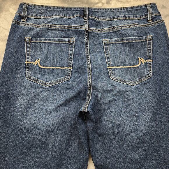 Maurices M. Jeans Womens 14 SHORT Blue Classic Mid Rise Flare Leg Stretch Denim - Picture 4 of 14